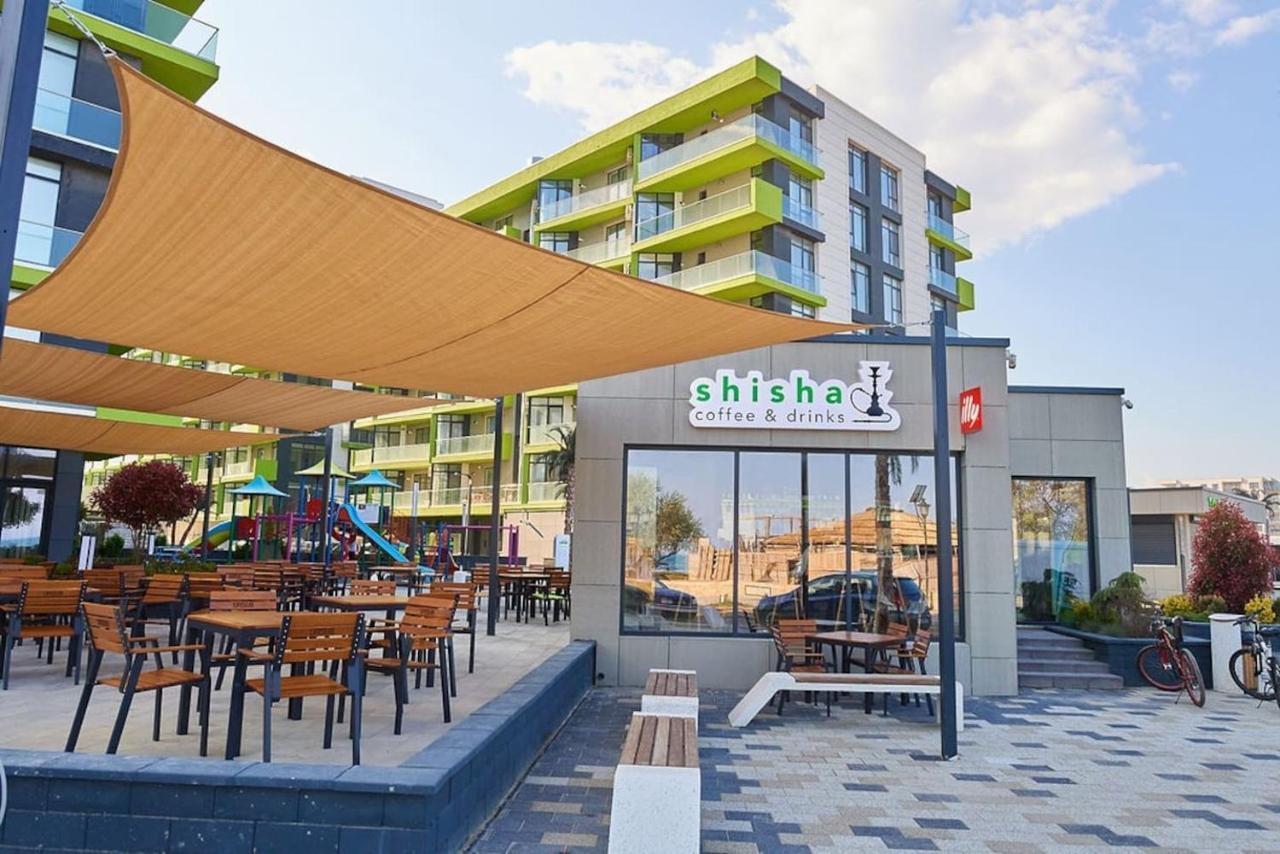Baby Sea View And Pools Apartment- Mamaia Beach Resort Năvodari Buitenkant foto