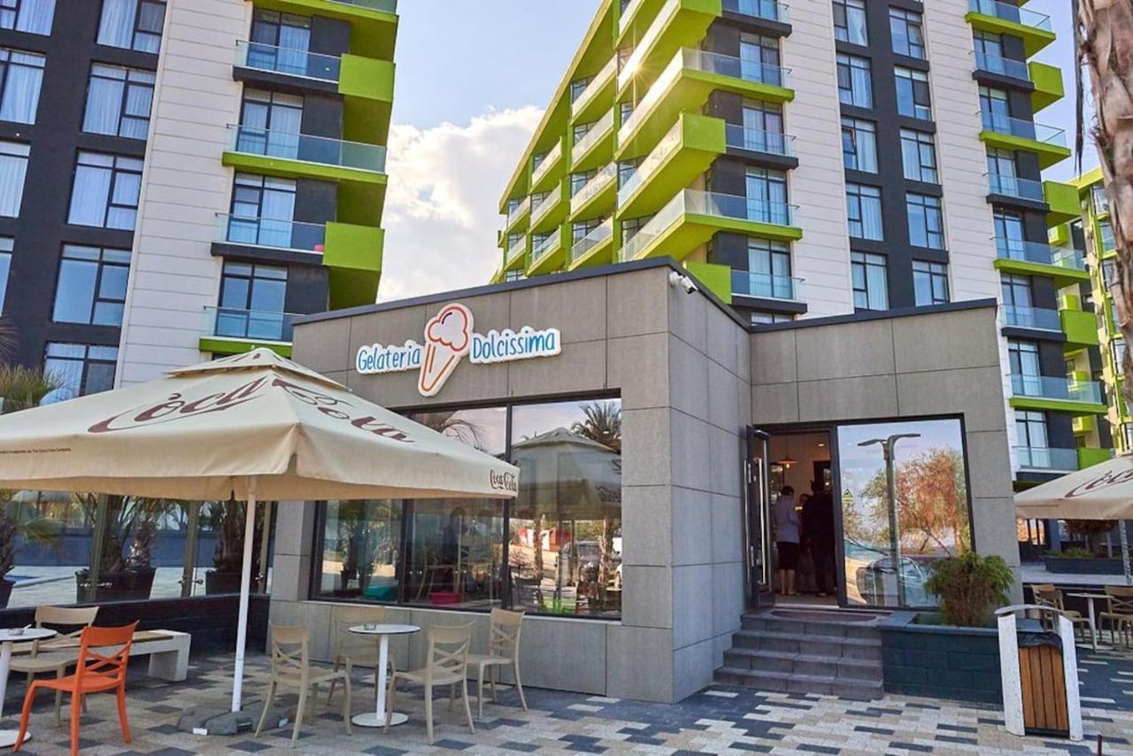 Baby Sea View And Pools Apartment- Mamaia Beach Resort Năvodari Buitenkant foto