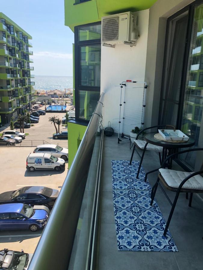 Baby Sea View And Pools Apartment- Mamaia Beach Resort Năvodari Buitenkant foto