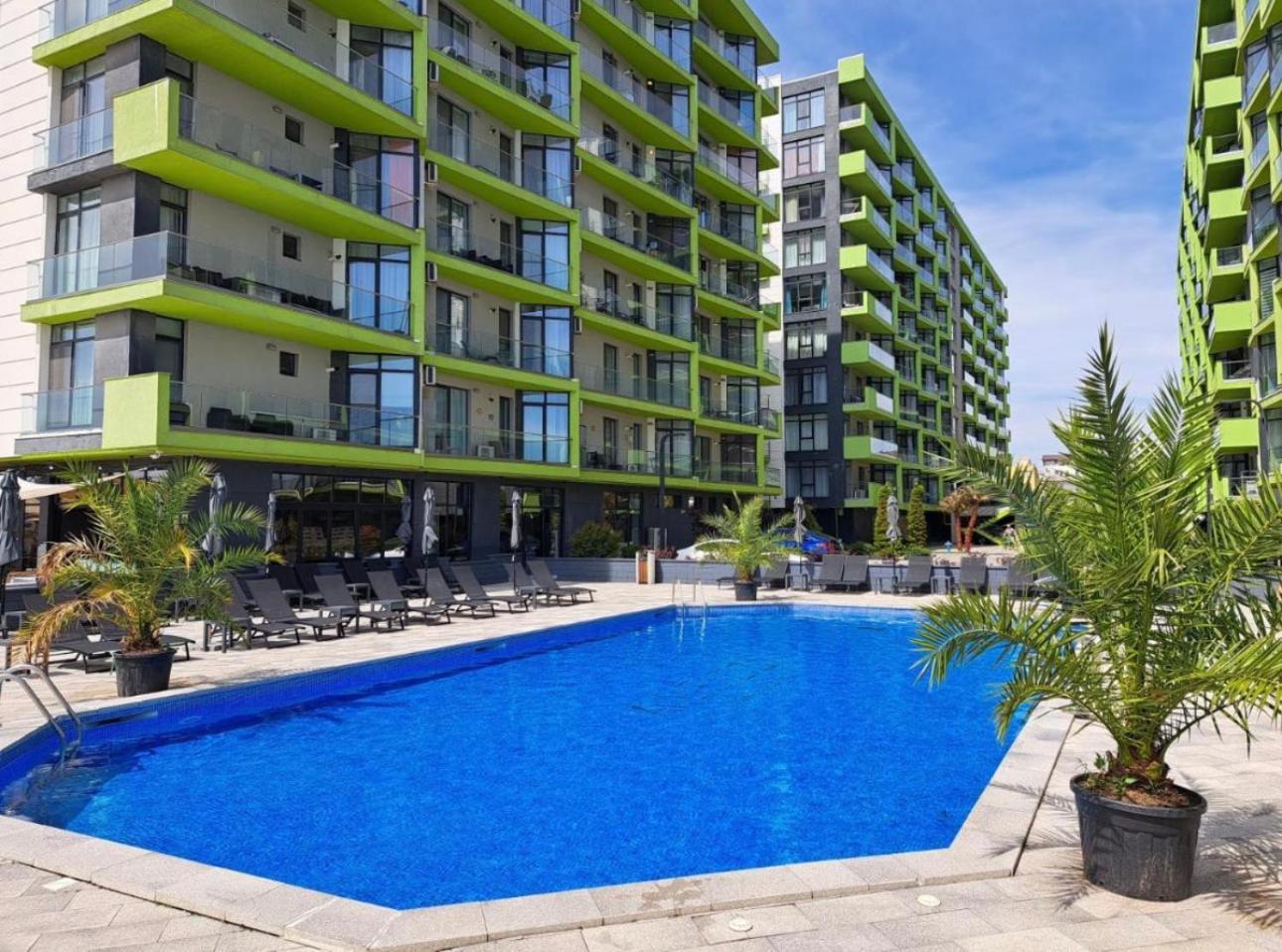 Baby Sea View And Pools Apartment- Mamaia Beach Resort Năvodari Buitenkant foto